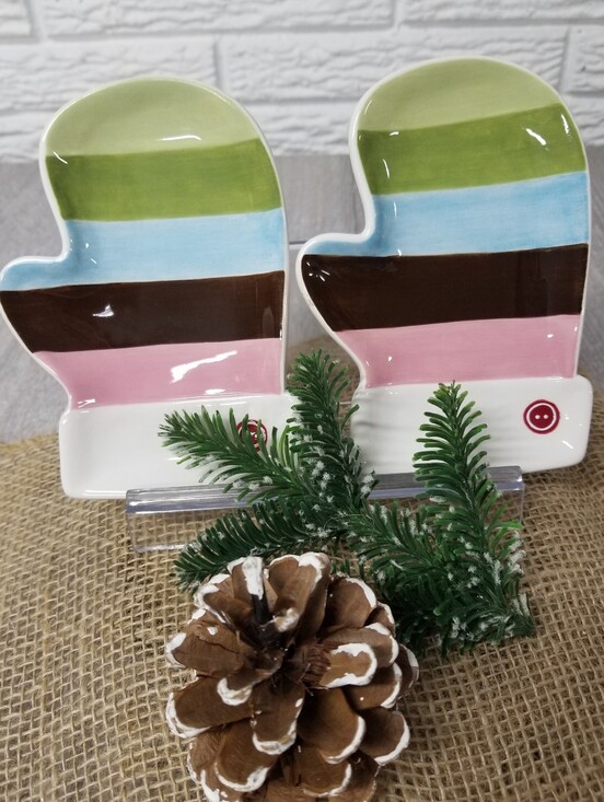 Other - Mittens Trinket Tray Set